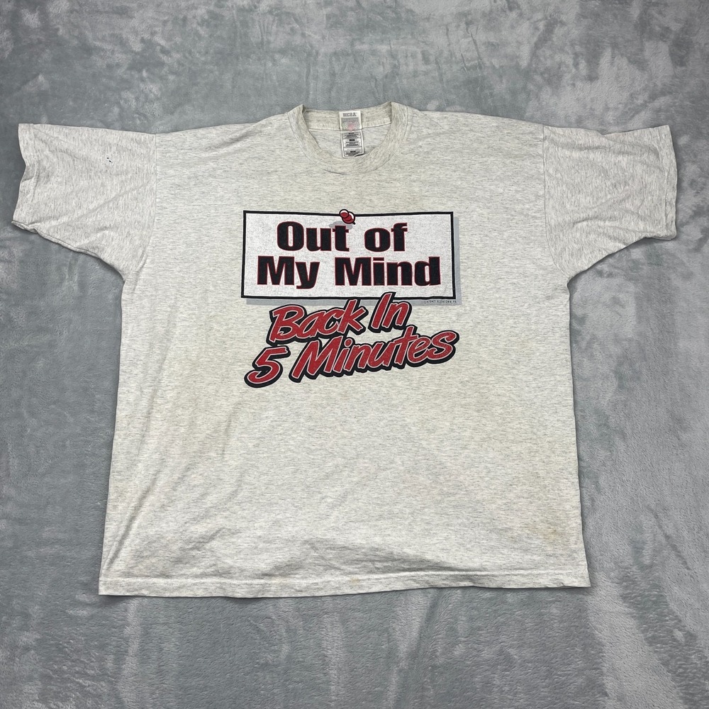 Out Of My Mind Back In 5‎ Minutes Shirt Mens 2XL Light Gray Graphic Pullover Tee